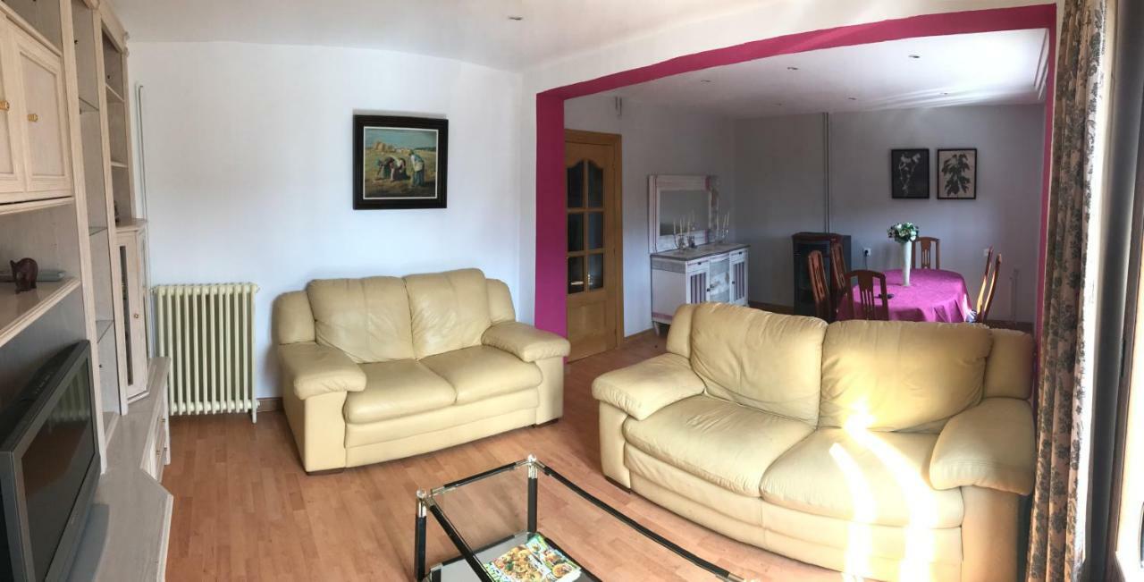 Casa De Pueblo Con Merendero Alquilable Opcionalmente Casarejos Exterior foto